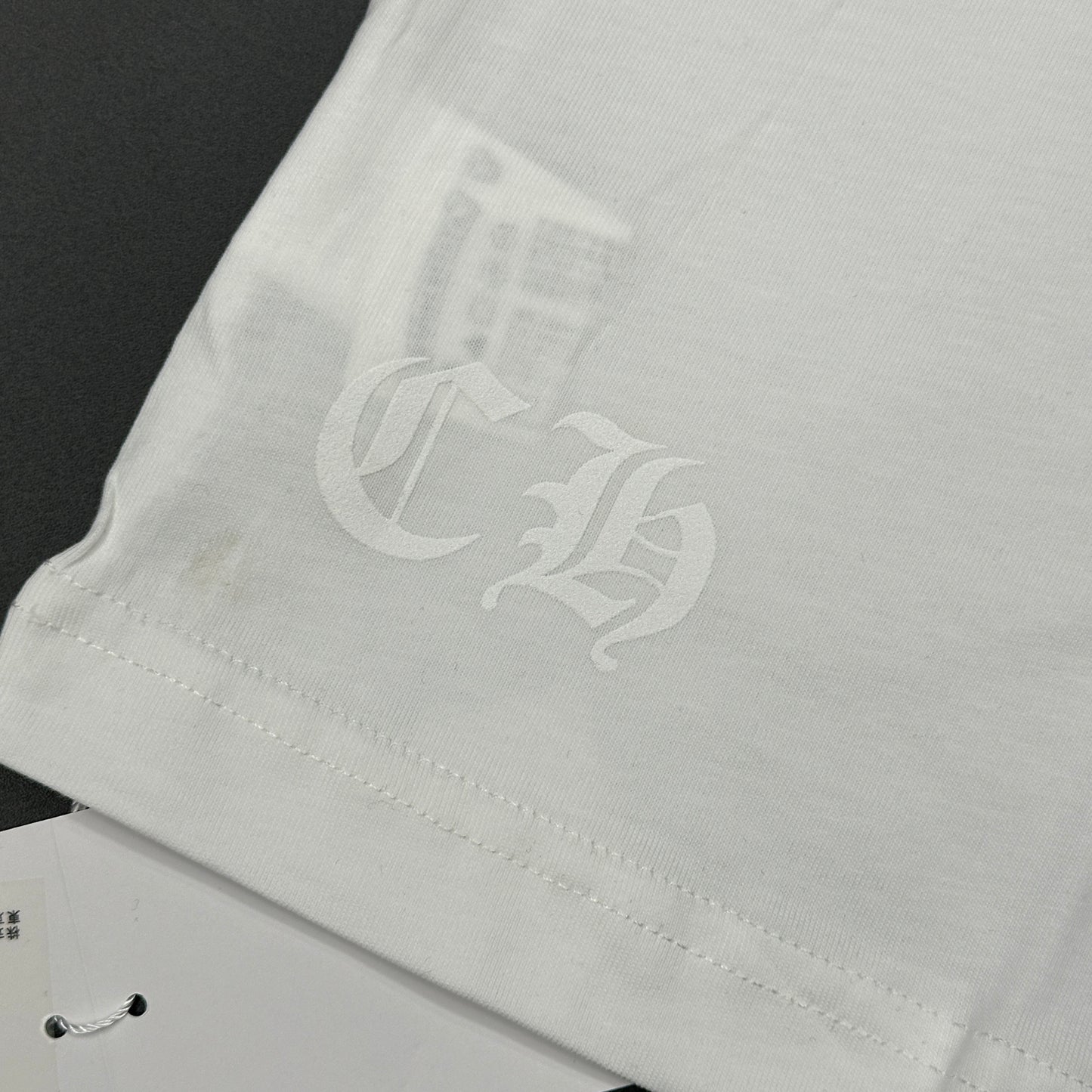 Chrome "Horseshoe Logo Pocket" T-Shirt