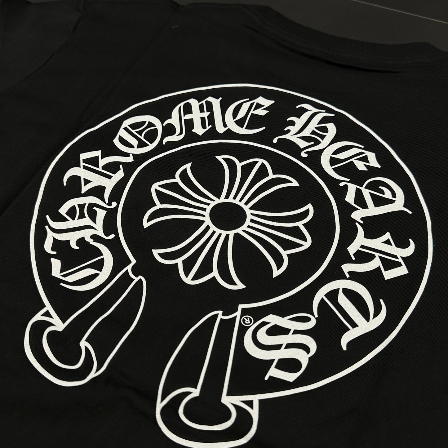 Chrome "Horseshoe Logo Pocket" T-Shirt