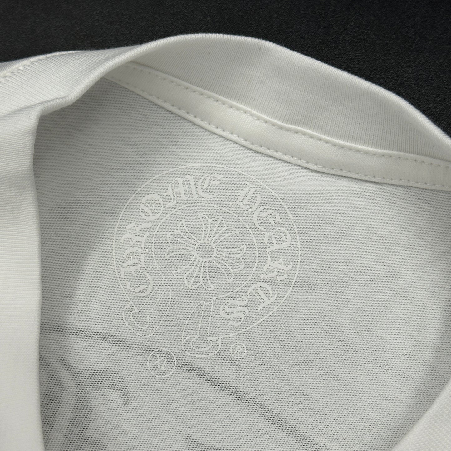 Chrome "Horseshoe Logo Pocket" T-Shirt