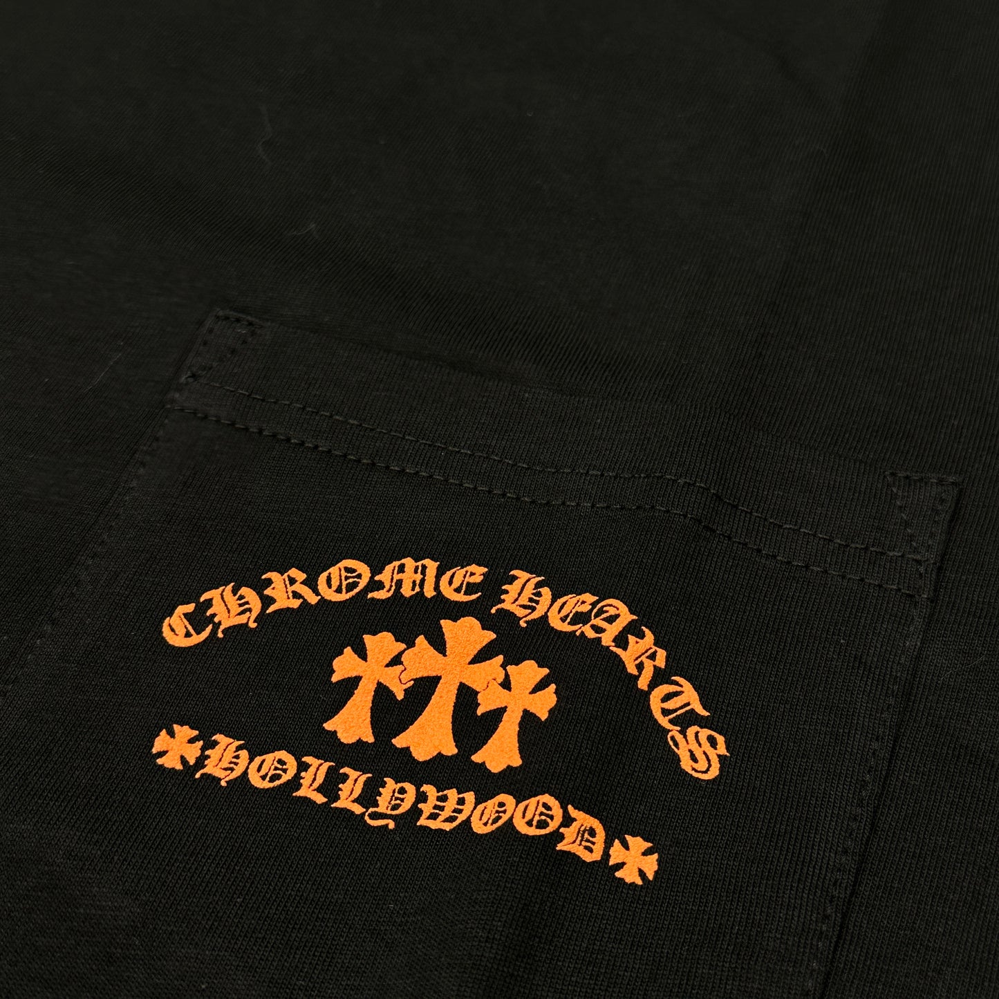 Chrome "Triple Cross Hollywood Pocket" T-Shirt